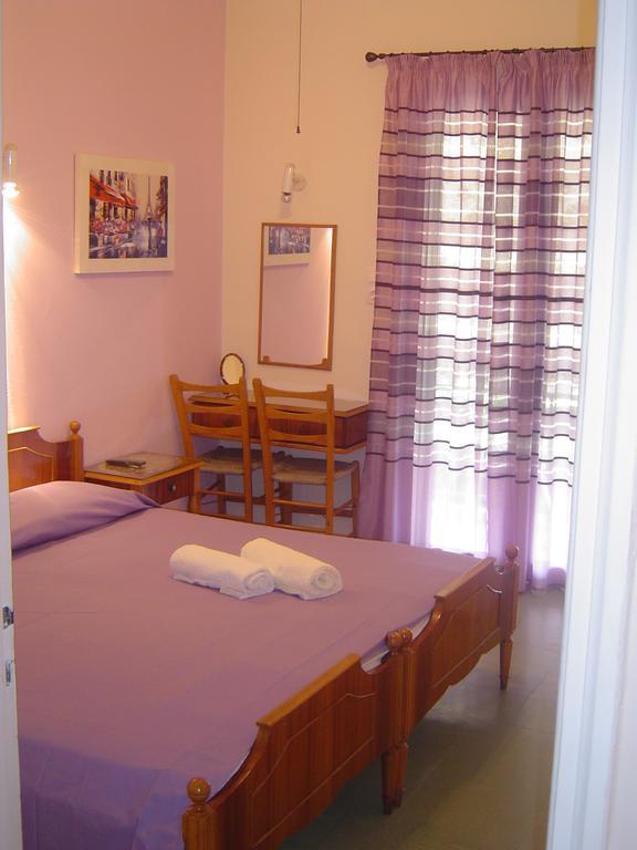 Nana Hotel Kamena Vourla Phòng bức ảnh