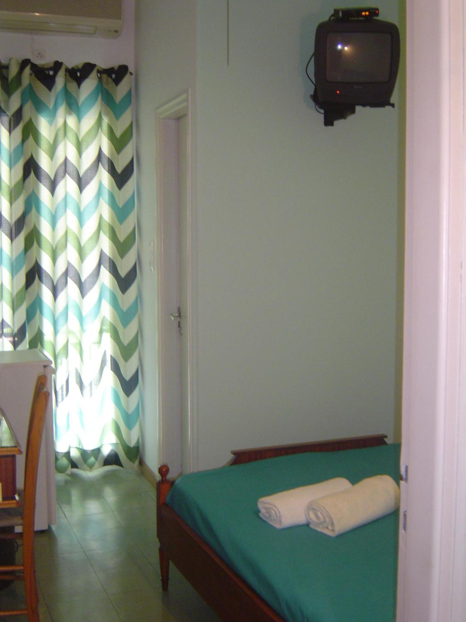 Nana Hotel Kamena Vourla Phòng bức ảnh